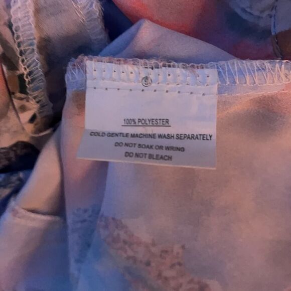 Mika & Gala shorts w ruffled hem NWOT 10 - Picture 7 of 7